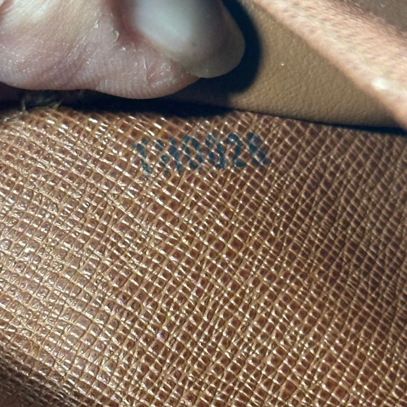 Louis Vuitton Monogram Porte Tresor International Wallet EUC - Picture 12 of 17